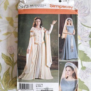 UNCUT Sewing Pattern Simplicity 2573 Size 8-16